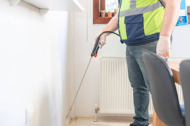 Best Pest Prevention Services  in East Bronson, FL